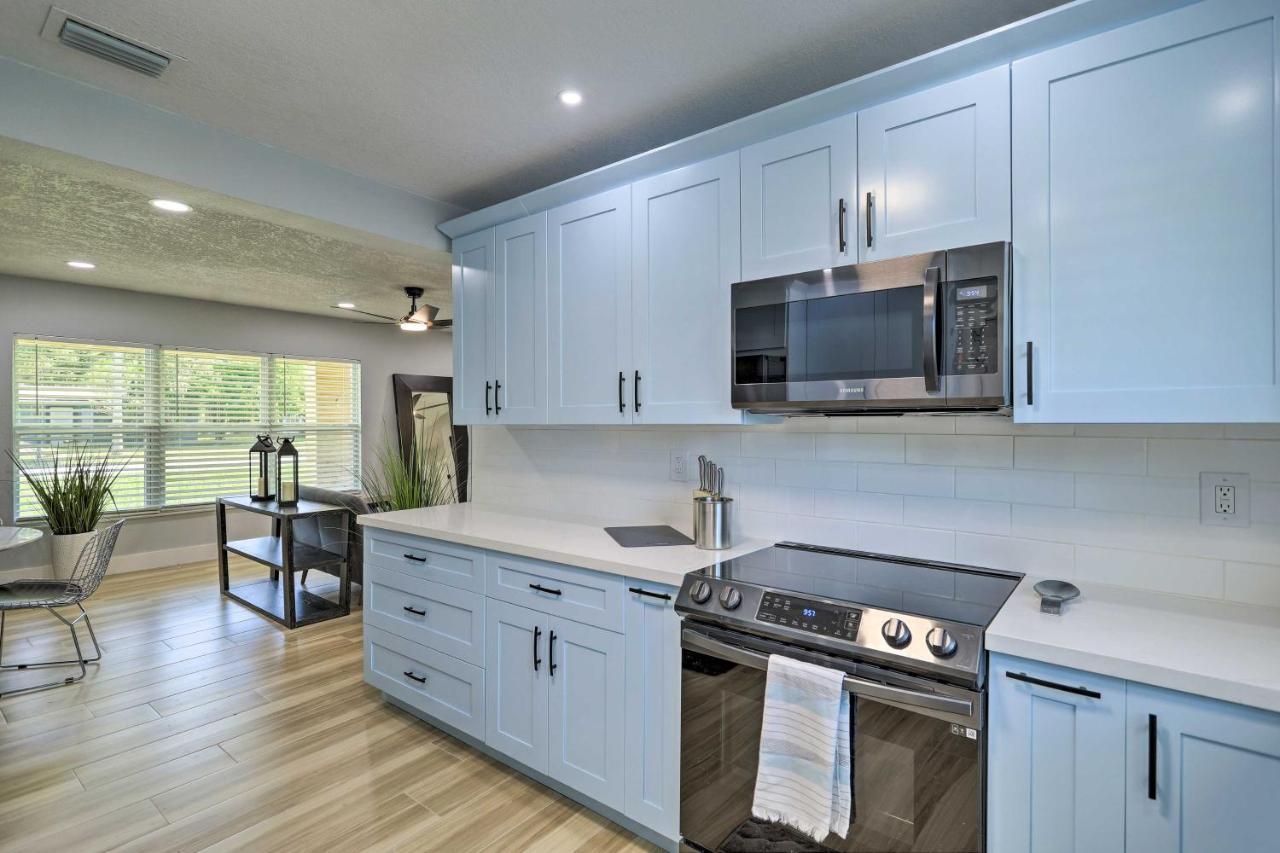Beach House With Outdoor Kitchen, Walk To Coast Cocoa Beach Exteriör bild